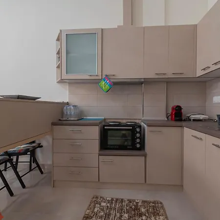 Fox Loft Apartment
